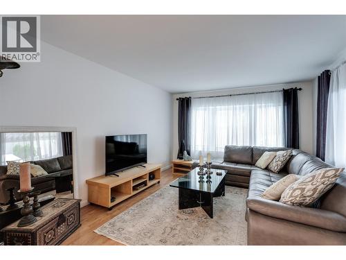 6711 Highway 97 Unit# 6, Peachland, BC 