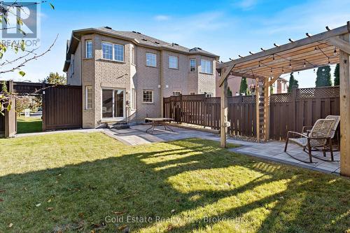 Ample space for hosting huge parties - 6653 Opera Glass Crescent, Mississauga, ON 
