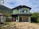 209 12Th Avenue Frontage Road, Genelle, BC 