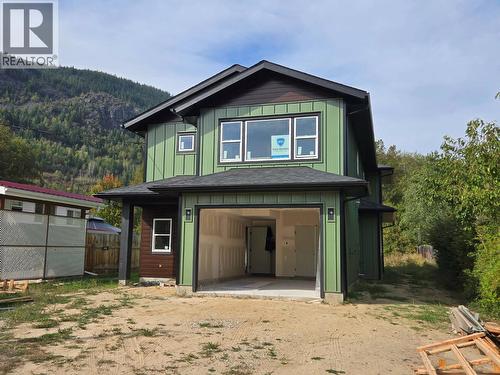 209 12Th Avenue Frontage Road, Genelle, BC 