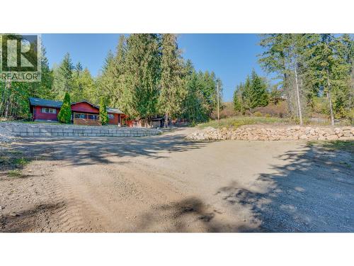2452 Forest Drive, Blind Bay, BC 