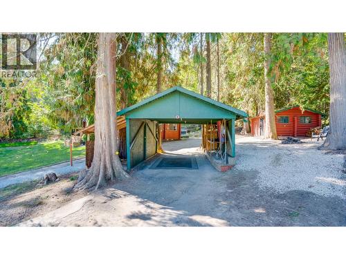 2452 Forest Drive, Blind Bay, BC 