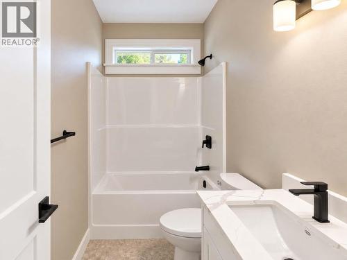 1741 9Th Street Se, Salmon Arm, BC 