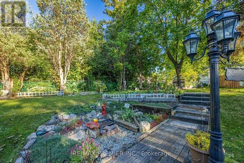 9 Adeline Court, Toronto, ON 