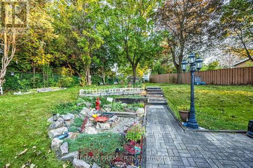 9 Adeline Court, Toronto, ON 