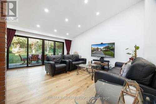 9 Adeline Court, Toronto, ON 