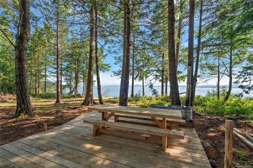 377 Evergreen Lane, Sidney Island, BC 
