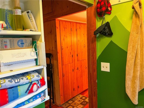 2243 Fearon Rd, Campbell River, BC 