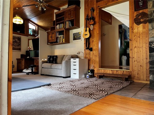 2243 Fearon Rd, Campbell River, BC 