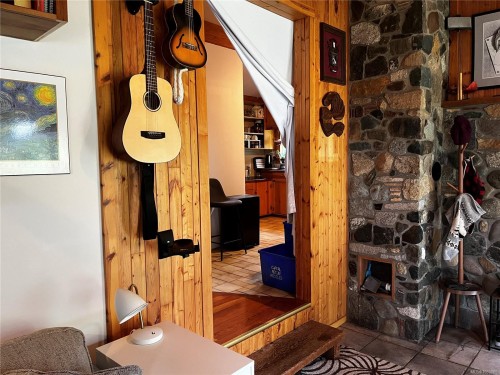 2243 Fearon Rd, Campbell River, BC 