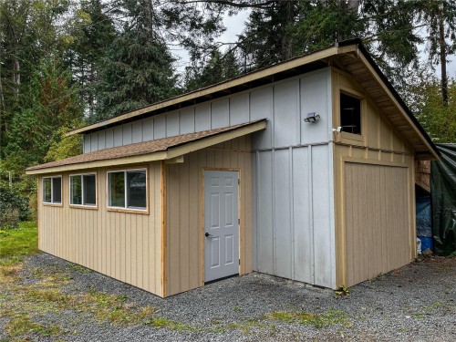 2243 Fearon Rd, Campbell River, BC 
