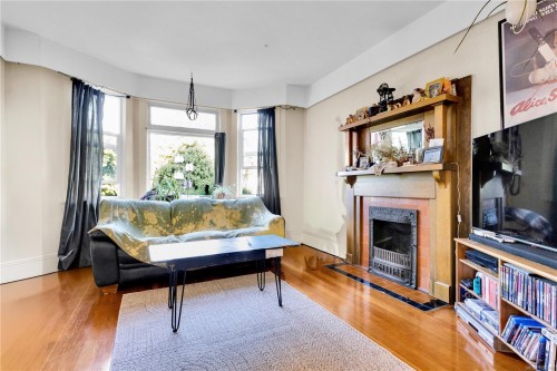 2726 Prior St, Victoria, BC 
