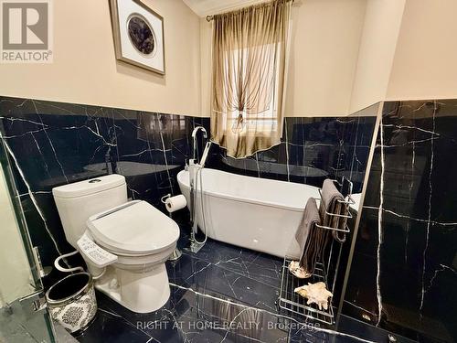 129 Four Seasons Crescent, East Gwillimbury, ON 