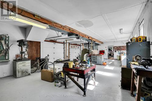8253 Russell Road, Ottawa, ON 