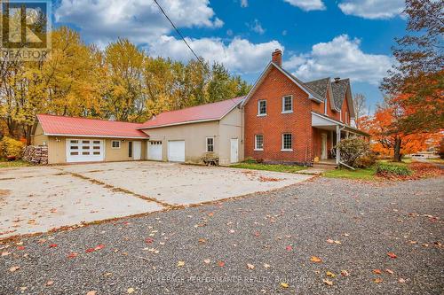 8253 Russell Road, Ottawa, ON 