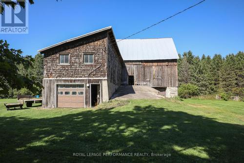 8253 Russell Road, Ottawa, ON 