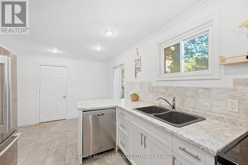 6525 Oneil Street, Niagara Falls (Stamford), ON 