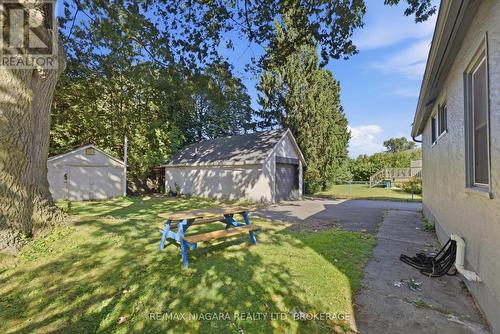 6525 Oneil Street, Niagara Falls (Stamford), ON 