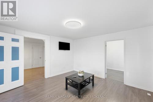 6525 Oneil Street, Niagara Falls (Stamford), ON 