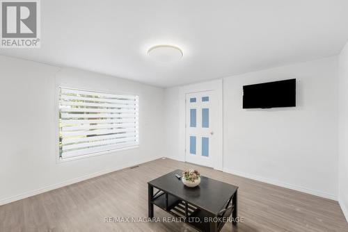 6525 Oneil Street, Niagara Falls (Stamford), ON 