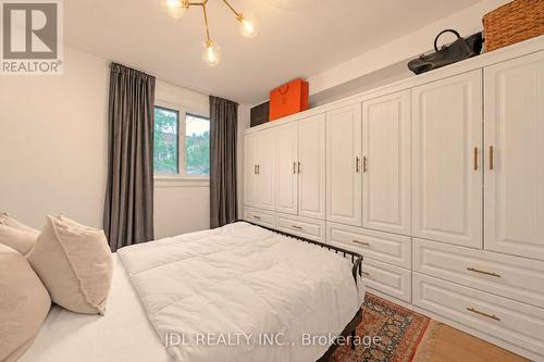 379 Scarborough Road, Toronto, ON 