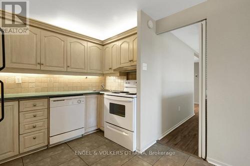 5 - 373 Laurier Avenue E, Ottawa, ON 