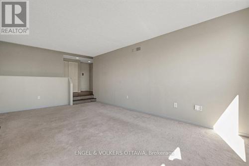 5 - 373 Laurier Avenue E, Ottawa, ON 
