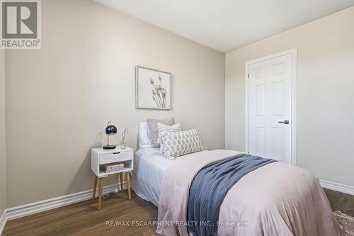 257 Southbrook Drive, Hamilton, ON 