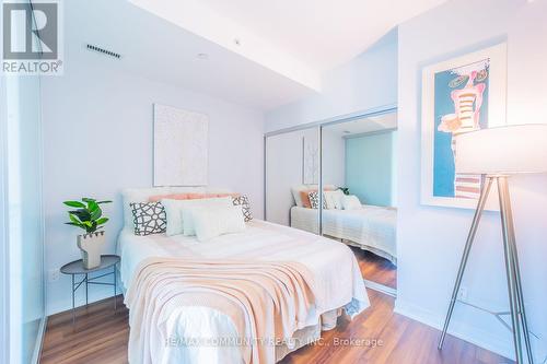 1210 - 210 Simcoe Street, Toronto, ON 