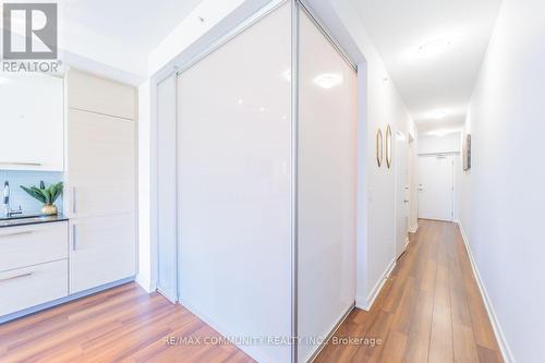 1210 - 210 Simcoe Street, Toronto, ON 