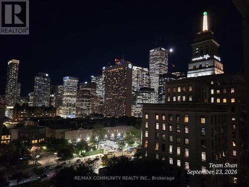 1210 - 210 Simcoe Street, Toronto, ON 