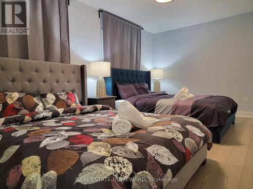 Main floor unit master bedroom - 434 Victoria Park Avenue, Toronto, ON 