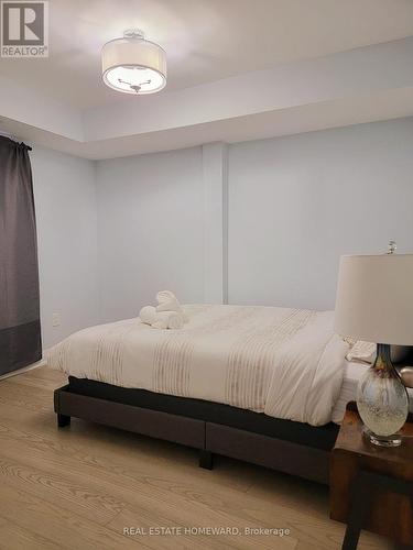 Second/third floor unit One of three bedrooms - 434 Victoria Park Avenue, Toronto, ON 