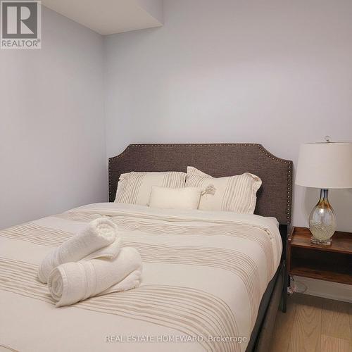 Second/third floor unit One of three bedrooms - 434 Victoria Park Avenue, Toronto, ON 