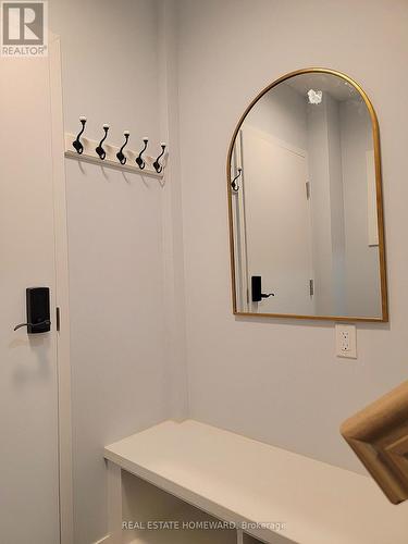 Lower level unit foyer - 434 Victoria Park Avenue, Toronto, ON 