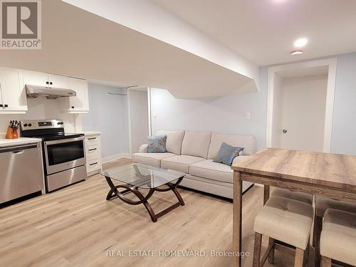 Lower level unit kitchen sitting area - 434 Victoria Park Avenue, Toronto, ON 