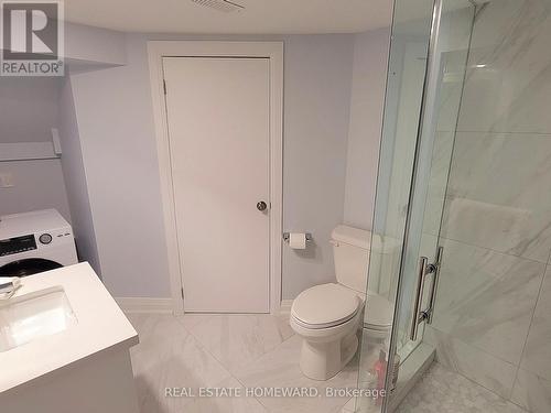 Lower level unit full bath - 434 Victoria Park Avenue, Toronto, ON 