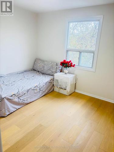 93 Corinthian Boulevard, Toronto, ON 