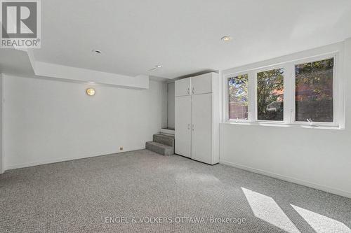 38 Rockcliffe Way, Ottawa, ON 