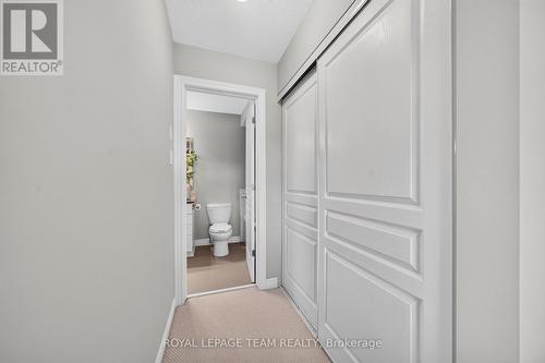 Dual closets - 246 Leather Leaf Terrace, Ottawa, ON 