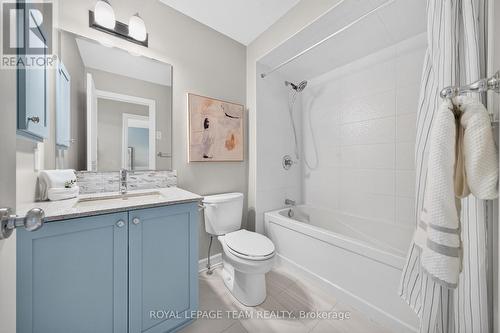 Full Bath on 2nd level - 246 Leather Leaf Terrace, Ottawa, ON 