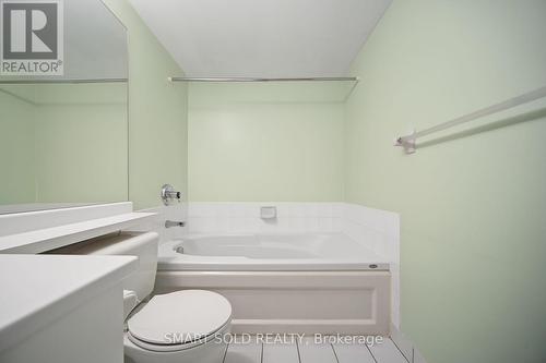 205 - 28 Hollywood Avenue, Toronto, ON 