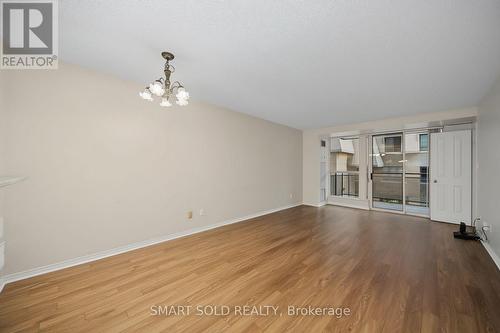 205 - 28 Hollywood Avenue, Toronto, ON 