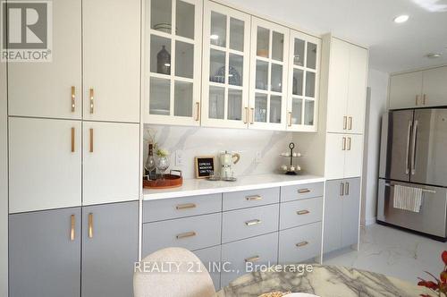 132 Harding Boulevard, Toronto, ON 