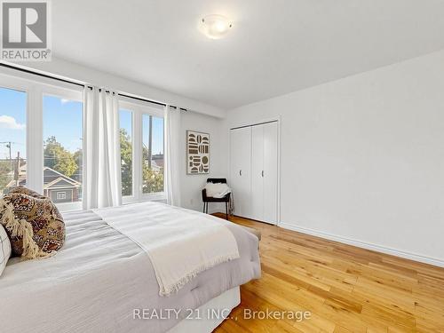 132 Harding Boulevard, Toronto, ON 