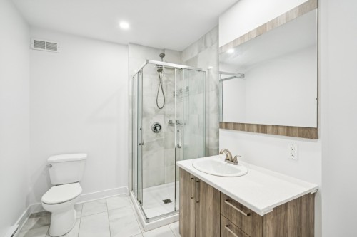 Salle de bains - 3 Rue Des Merles, Sainte-Clotilde, QC 