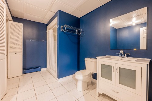 Salle de bains - 183 Ch. Des Gaudet, Les Îles-De-La-Madeleine, QC 