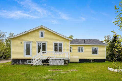 Face arrière - 183 Ch. Des Gaudet, Les Îles-De-La-Madeleine, QC 