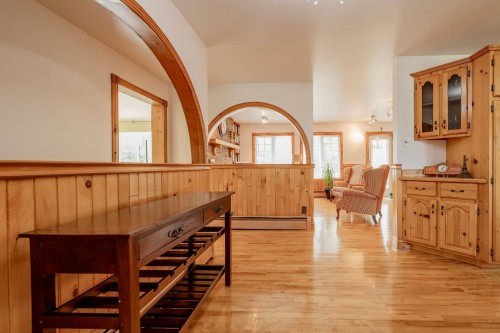 Boudoir - 183 Ch. Des Gaudet, Les Îles-De-La-Madeleine, QC 