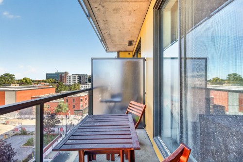 Balcon - 611-1575 Rue Gareau, Montréal (Ville-Marie), QC 